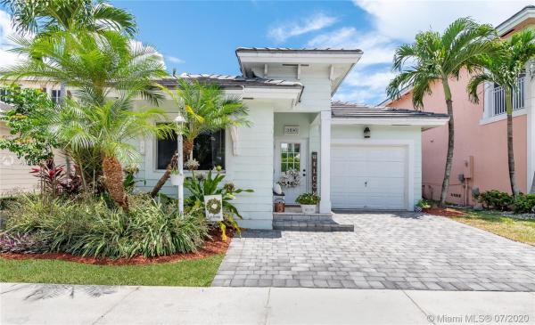 Emilios Place At Oasis, 3496 NE 3rd Dr, Homestead, Florida 33033, image 2