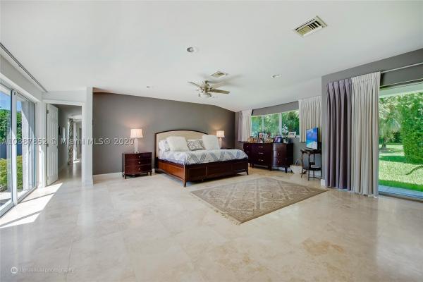 Doronne Estates, 10300 SW 64th Ave, Pinecrest, Florida 33156, image 3
