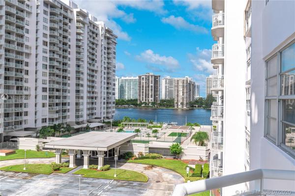 Del Prado South Towers, 18011 Biscayne Blvd #602-1, Aventura, Florida 33160, image 2