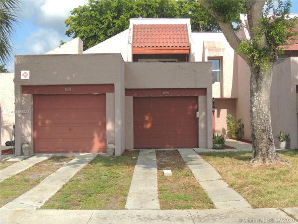 Wimbledon, 1655 NW 56th Ter #11, Lauderhill, Florida 33313, image 2