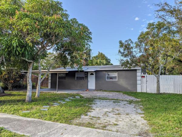 Gramercy Park, 5421 Helene Pl, West Palm Beach, Florida 33407, image 2