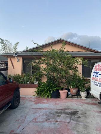 South Miami Lakes, 19627 SW 122nd Pl, South Miami Heights, Florida 33177, image 2