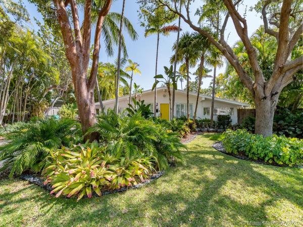 Tropical Isle Homes, 255 Glenridge Rd, Key Biscayne, Florida 33149, image 2