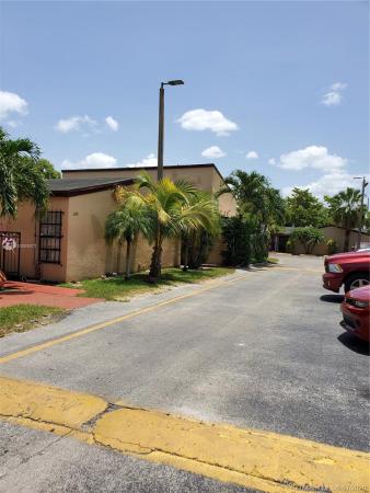 Los Patios Snapper Creek, 11540 SW 2nd St #101-K, Sweetwater, Florida 33174, image 2