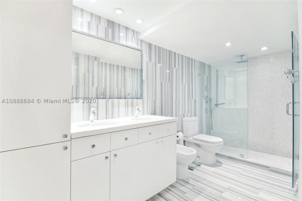 Tidemark At Key Colony, 201 Crandon Blvd #124, Key Biscayne, Florida 33149, image 3