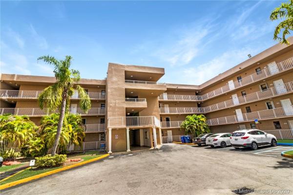 Visions At Fountainbleau Park 1, 8517 NW 7th St #404, Fountainebleau, Florida 33126, image 2