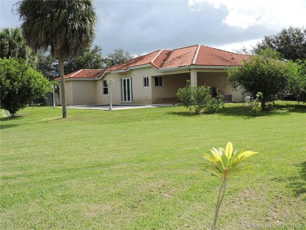 28804 SW 165th Ave, Unincorporated Dade County, Florida 33033, image 2