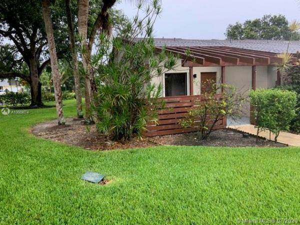 Village At Lake Pine, 11857 SW 11th Ct, Davie, Florida 33325, image 2