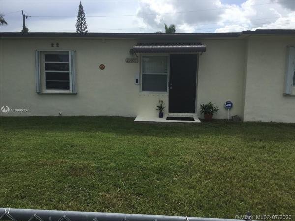 Leisure City Residential, 29000 Louisiana Rd, Leisure City, Florida 33033, image 2
