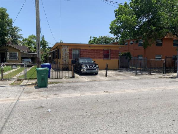 Caples, 2180 NW 30th St, Miami, Florida 33142, image 2