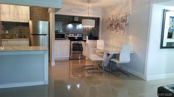 Mayfair Apartments, 1560 Mckinley St #118W, Hollywood, Florida 33020, image 2