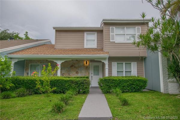 Hickory Lane Country Villas At Country Walk, 14418 SW 142nd Ct 0, Country Walk, Florida 33186, image 2