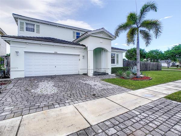 Antigua At Oasis, 3375 NE 2nd St, Homestead, Florida 33033, image 2