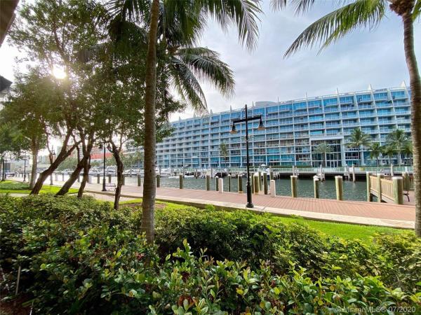 Alaqua, 3001 NE 185th St #109, Aventura, Florida 33180, image 2