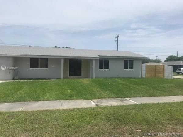 Miller Heights, 8971 SW 45th St, Olympia Heights, Florida 33165, image 2