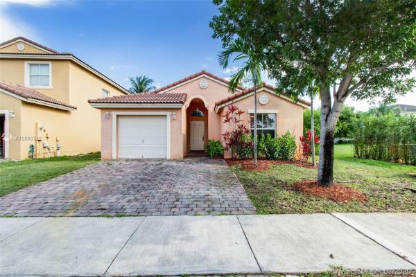 The Shores At Keys Gate, 2058 SE 17th St, Homestead, Florida 33035, image 2