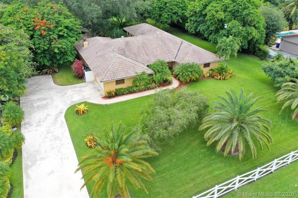 Green Meadows, 5301 SW 164th Ter, Southwest Ranches, Florida 33331, image 2