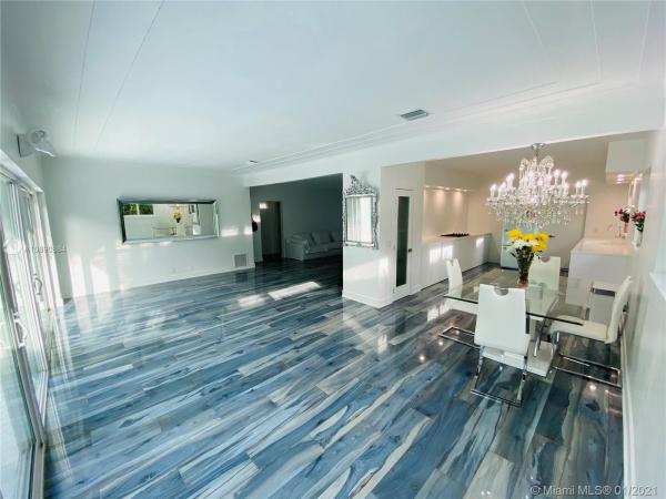 Isle Of Normandy, 1785 Biarritz Dr, Miami Beach, Florida 33141, image 2