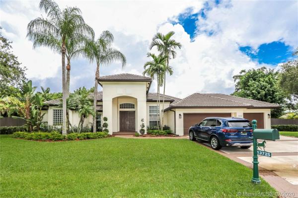 Carlton Ranches, 13725 Carlton Dr, Davie, Florida 33330, image 2