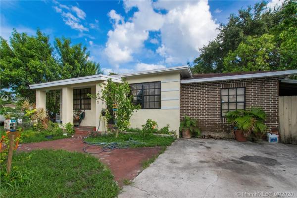 Venetian Gardens Acres, 3780 NW 165th St, Miami Gardens, Florida 33054, image 2