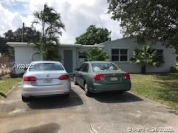 Hollywood Little Ranches, 335 N 28th Ave, Hollywood, Florida 33020, image 2