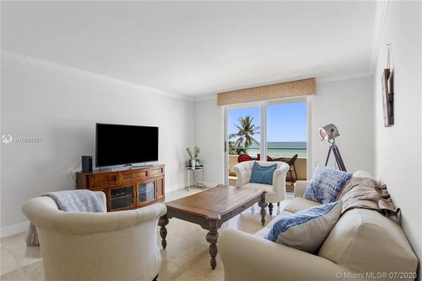 Oceanside Plaza, 5555 Collins Ave #4J, Miami Beach, Florida 33140, image 2