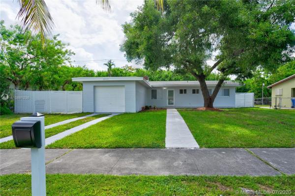 Cutler Ridge, 20535 Marlin Rd, Cutler Bay, Florida 33189, image 2