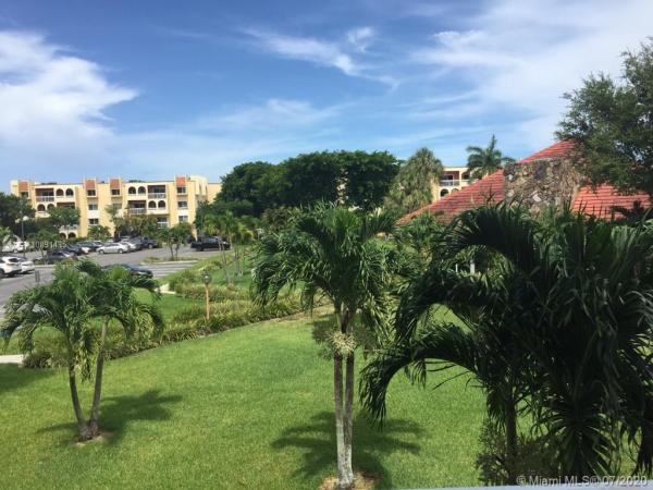Village Of Kings Creek, 7910 Camino Real #N209, Glenvar Heights, Florida 33143, image 2