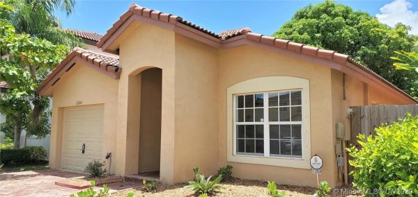 Bonita Lakes, 12064 SW 137th Ter, Three Lakes, Florida 33186, image 2