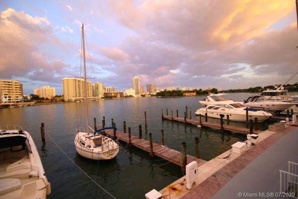 King Cole, 900 Bay Dr. Ds15, Miami Beach, Florida 33141, image 2