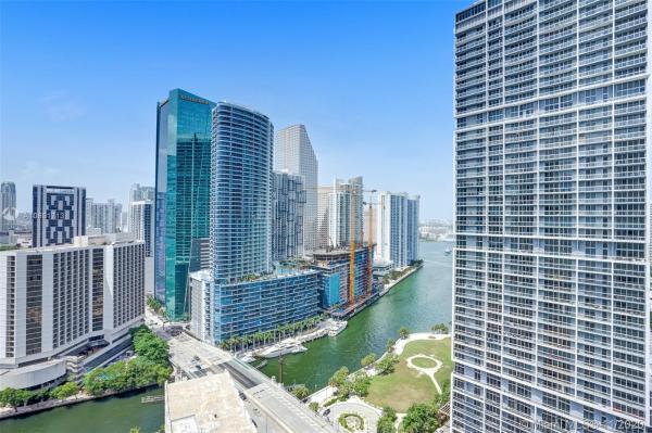 500 Brickell East, 500 Brickell Ave #3205, Miami, Florida 33131, image 2