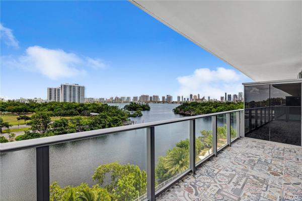 The Harbour North Tower, 16385 Biscayne Blvd #506, North Miami Beach, Florida 33160, image 2