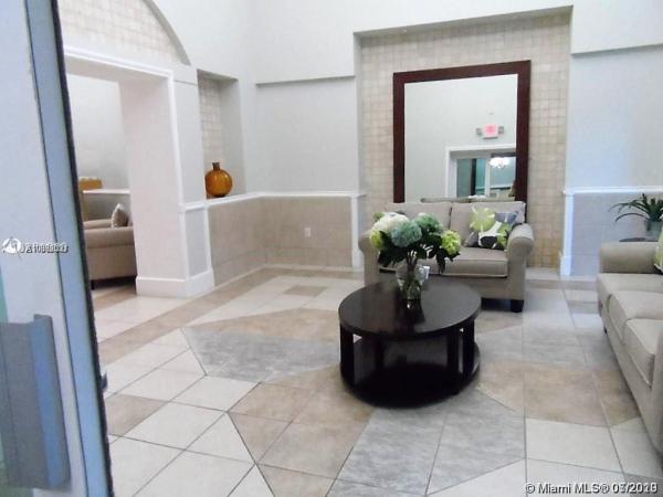 Douglas Grand, 50 Menores Ave #627, Coral Gables, Florida 33134, image 2