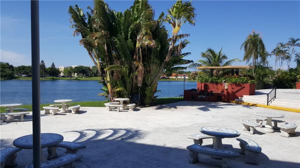 West Miami Shores, 400 NW 111th St, West Little River, Florida 33168, image 2
