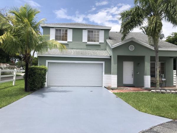 Stoneybrook At Country Walk, 14522 SW 138th Pl, Country Walk, Florida 33186, image 2