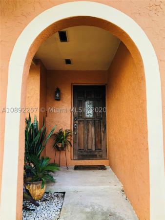 Meadow Wood Manor, 26546 SW 126th Ave, Kendale Lakes, Florida 33032, image 2