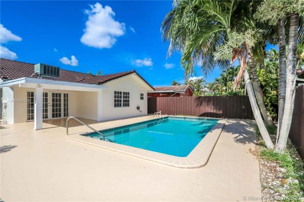 Americas At Miller, 14229 SW 49th St, Kendale Lakes, Florida 33175, image 2