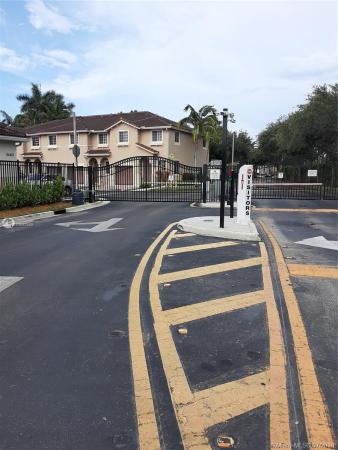 Majorca Isles, 21407 NW 13 Ct #604, Miami Gardens, Florida 33169, image 2