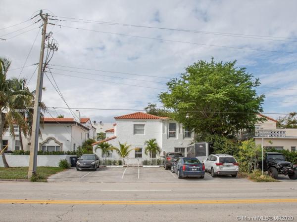 Fairgreen, 2816 Pine Tree Dr, Miami Beach, Florida 33140, image 2