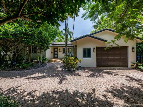 East Utopia, 3820 El Prado Blvd, Miami, Florida 33133, image 2