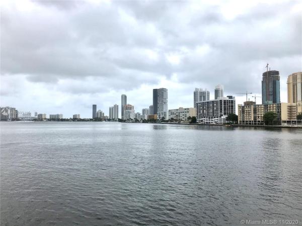 Winston Towers 500, 301 174th St #514, Sunny Isles Beach, Florida 33160, image 2