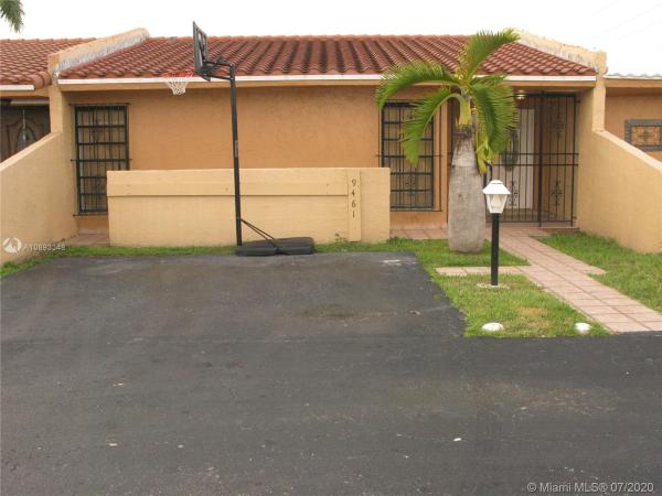 Villas Of Madeira, 9461 SW 6th Ln #9461, Fountainebleau, Florida 33174, image 2