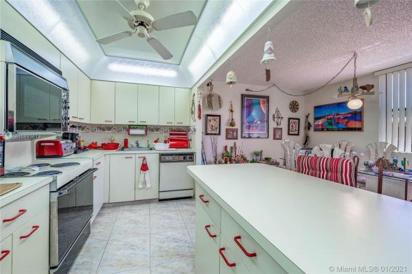 Southview At Aventura, 3350 NE 192nd St #5J-B, Aventura, Florida 33180, image 2