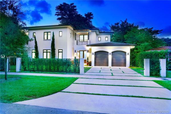 Riviera, 427 Amalfi Ave, Coral Gables, Florida 33146, image 2