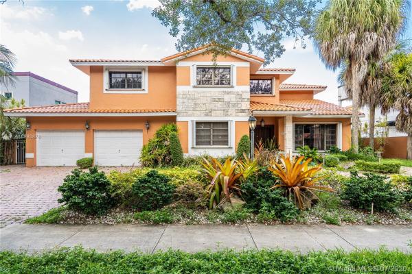 Royal Oaks, 16463 NW 82nd Ave, Miami Lakes, Florida 33016, image 2