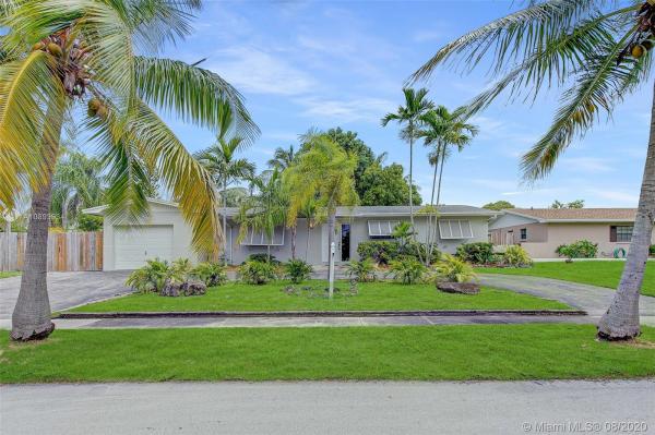 Whispering Pines Park, 19685 SW 88th Ct, Cutler Bay, Florida 33157, image 2