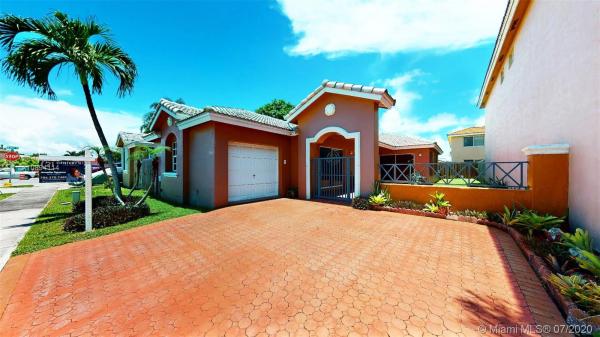Peral, 15471 SW 92nd St, The Hammocks, Florida 33196, image 2