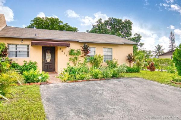 Leslie Estates, 2851 NW 203rd Ln, Miami Gardens, Florida 33056, image 2