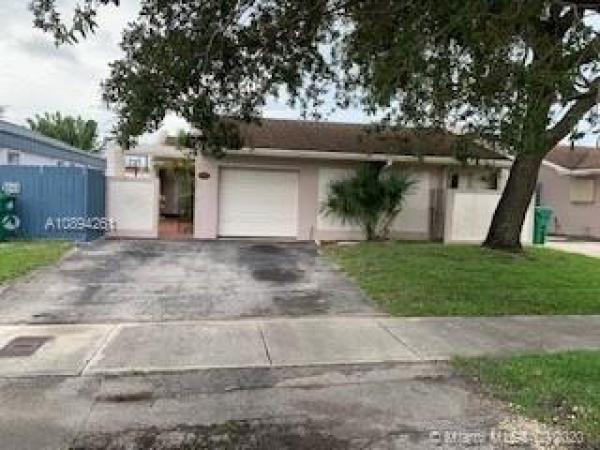 Coral Highlands, 11530 SW 81st Ter, Kendall, Florida 33173, image 2