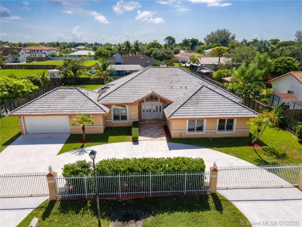 19905 SW 135th Ave, Unincorporated Dade County, Florida 33177, image 2